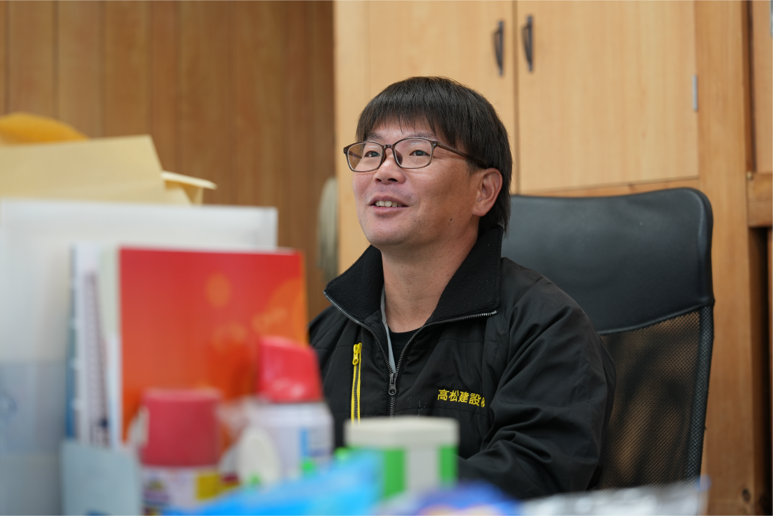 プレイングマネ ージャーとして6〜7人のチームをまとめます